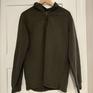Mountain Club Men’s Green Zip Up - Size Medium